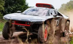 Audi RS Q Dakar Rally Slide