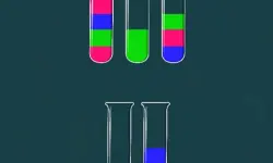 Water Sorting Color in the bottle